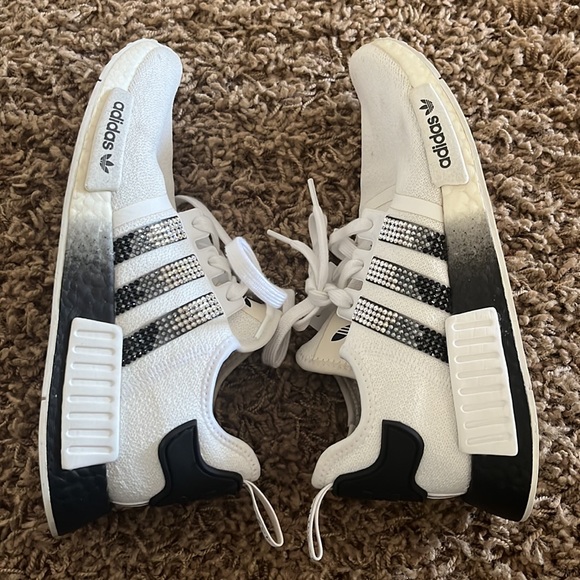 🖤✨ADIDAS NMD SNEAKERS✨🖤 - Picture 8 of 11